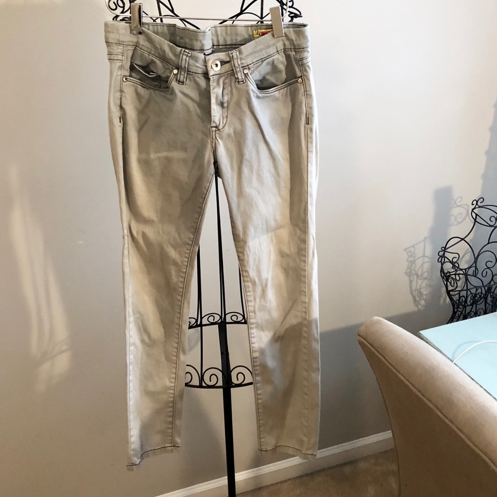 BLANK NYC Grey Jeans. Washed Never Worn.